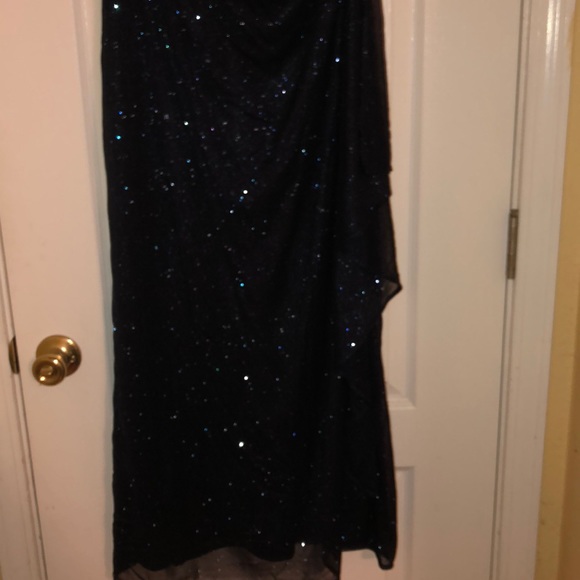 Long royal blue sparkly dress - Picture 3 of 7